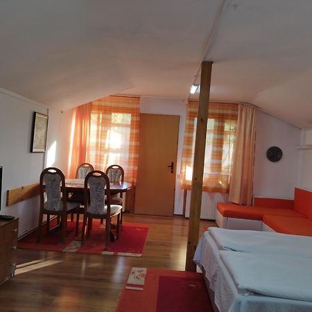 Villa Jun Guest House Belogradchik Exterior foto